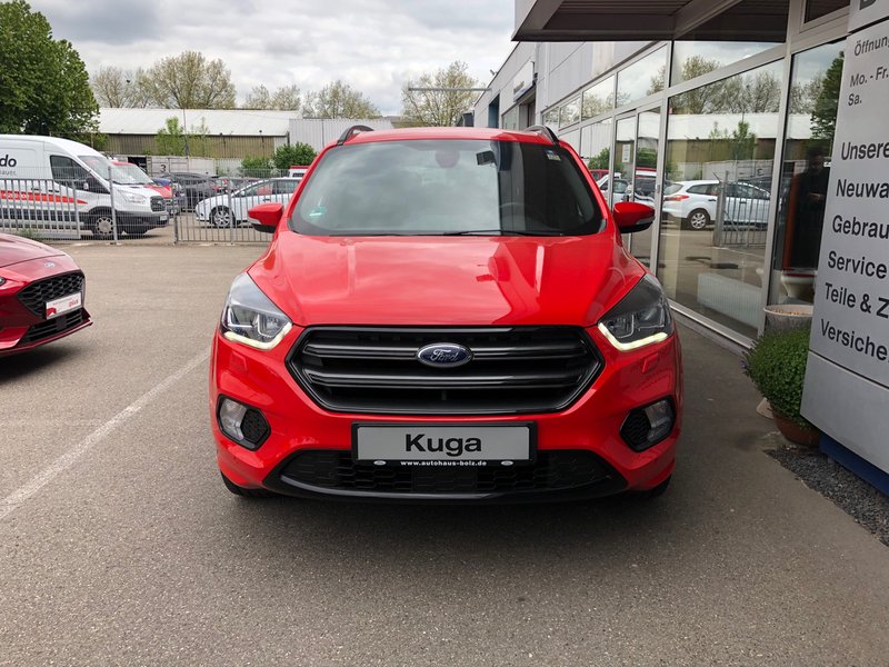 Stilvolle Ford Kuga Automatik Ebenbild